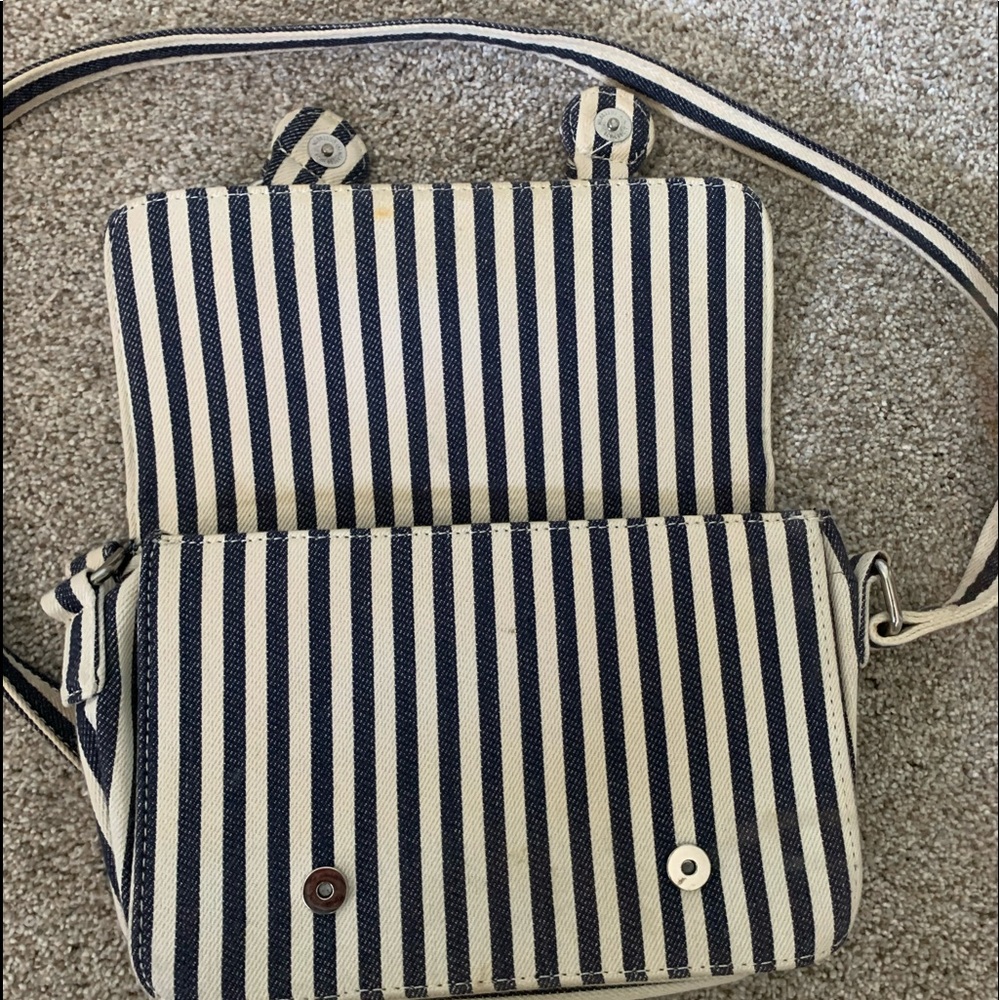 Purse - Picture 4 of 6